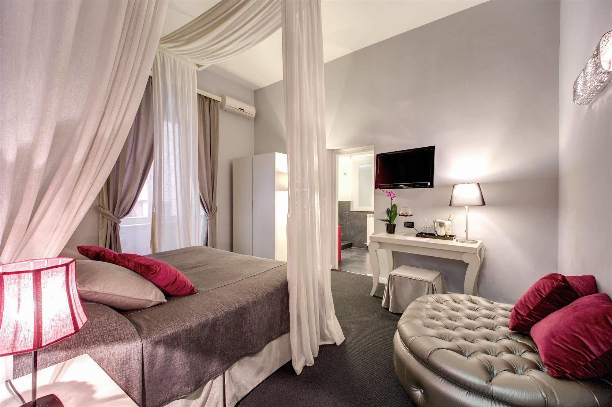 Residenza Bourbon Hotel Rome Exterior photo